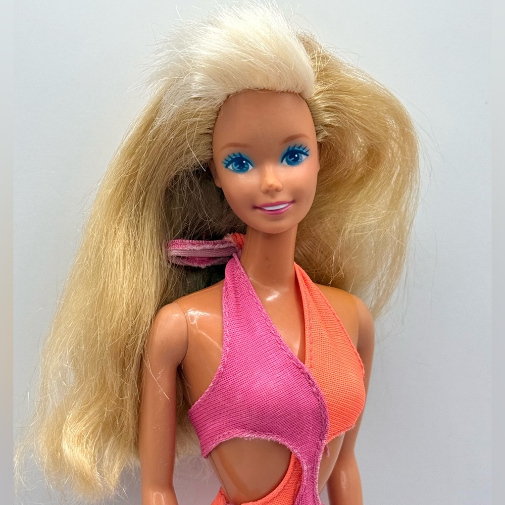 Vintage Wet ’N Wild Barbie Doll Blonde ORG Colour Changing Pink/Orange Swimsuit!
